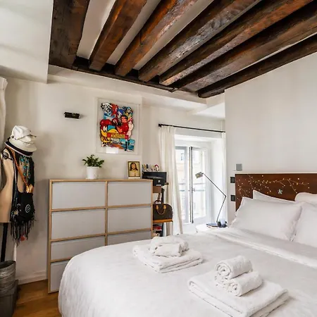 Haussmannian Flat - Saint-germain & Invalides Parijs